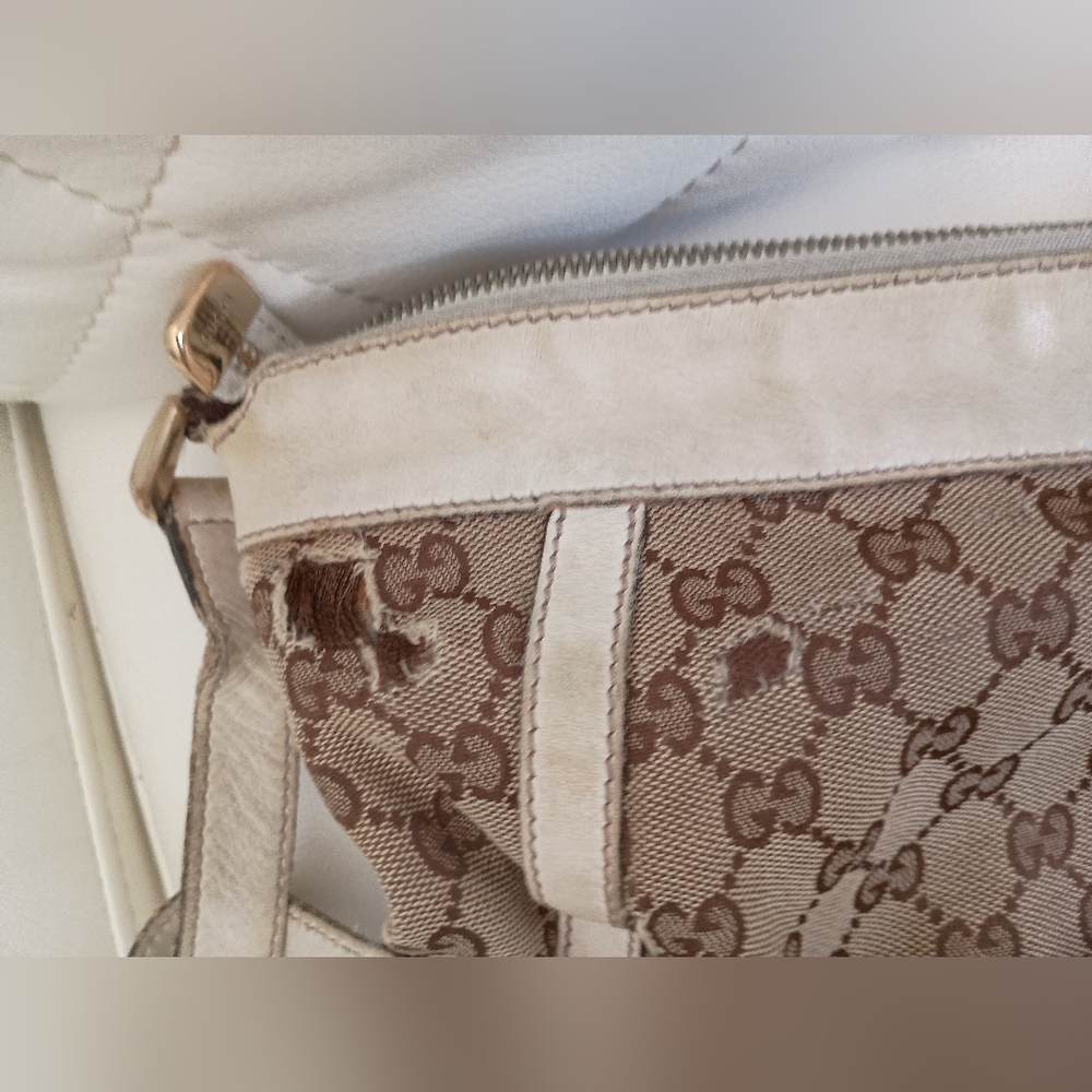 Authenticated Gucci GG Abbey D Ring Crossbody Brown Beige Canvas Fabric Bag - Picture 11 of 16